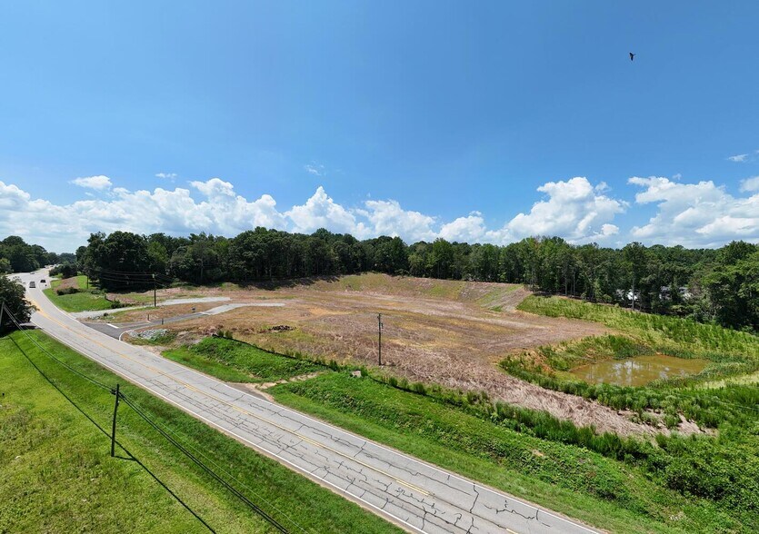 More Photos Of 5908 Atlanta Hwy, Flowery Branch Land For Sale