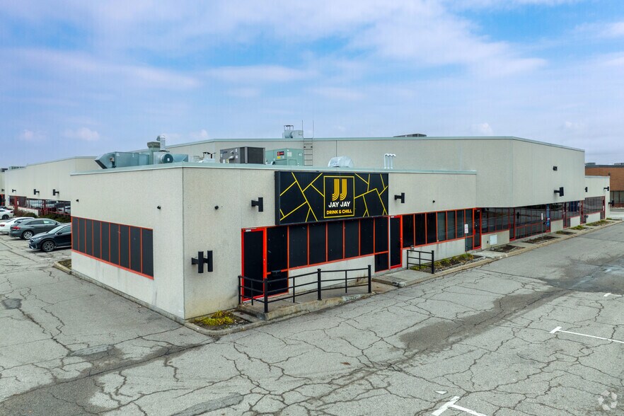 Primary Photo Of 401 Magnetic Dr, Toronto Light Distribution For Lease