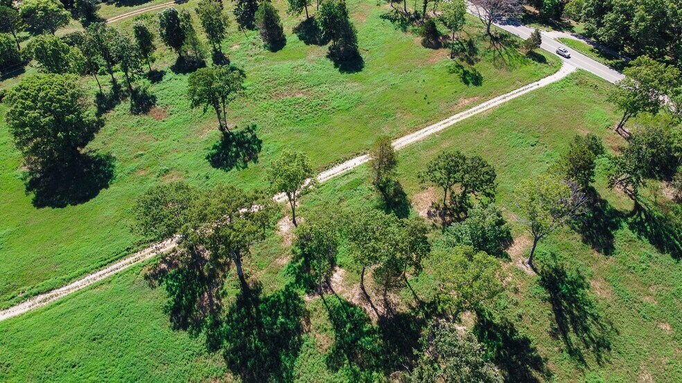 More Photos Of 4949 State Route CC, West Plains Land For Sale