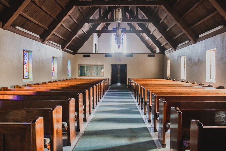 More Photos Of 6601 Sherman St, Houston Lodge Meeting Hall For Sale