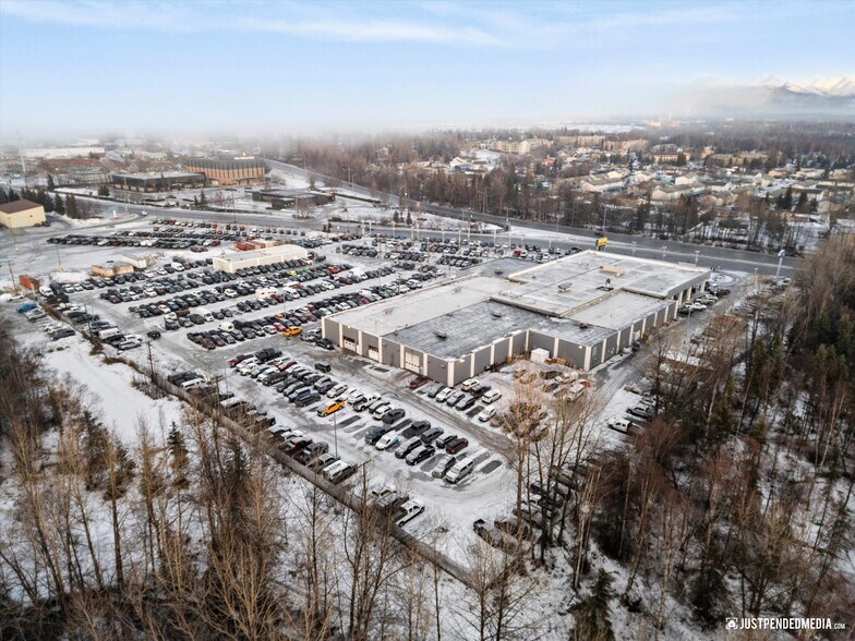 More Photos Of 1950 Gambell St, Anchorage Warehouse For Lease