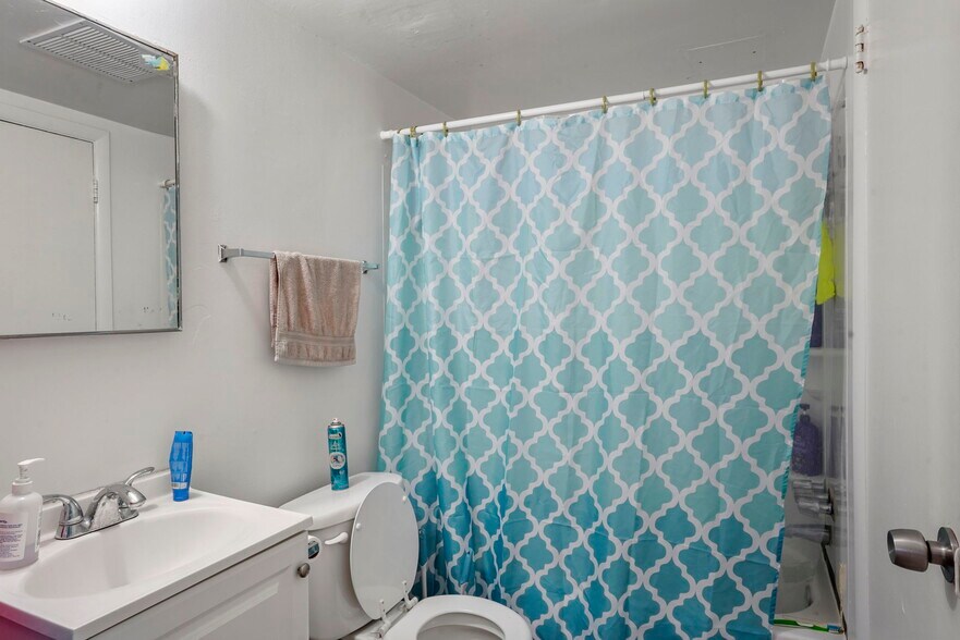 More Photos Of 2929 W Colorado Ave, Denver Apartments For Sale