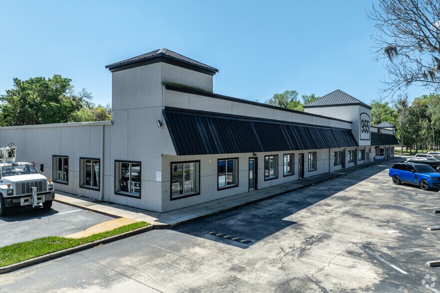 More Photos Of 955 Orange Ave, Daytona Beach Freestanding For Lease