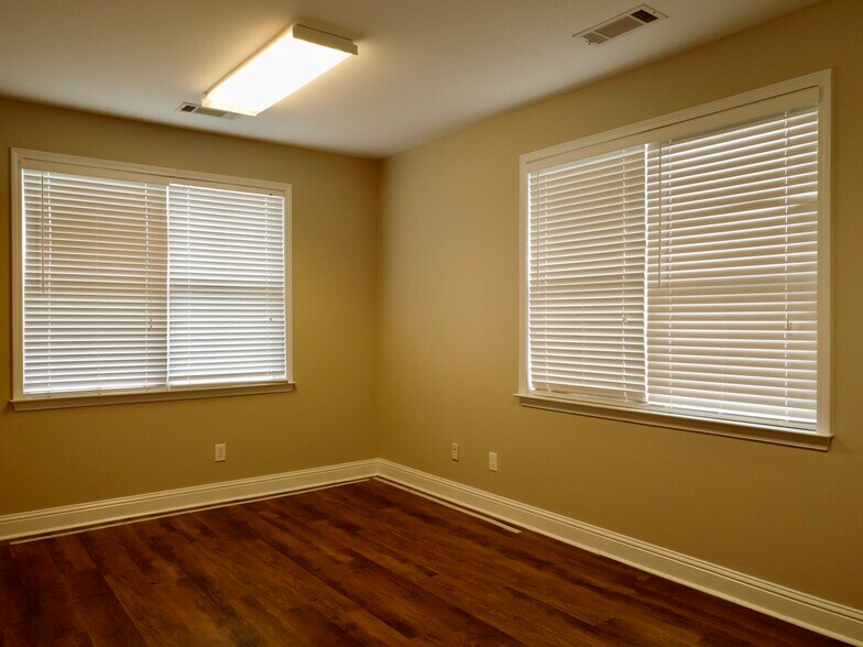 More Photos Of 2151 Eatonton Rd, Madison Office Residential For Lease