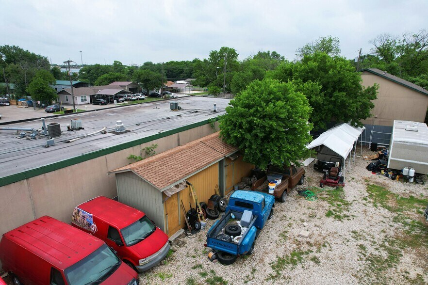 More Photos Of 1003 Prairie Trl, Austin Land For Sale