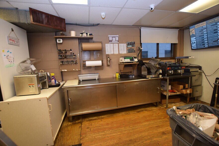 More Photos Of 113 Main St, Christiansburg Restaurant For Sale