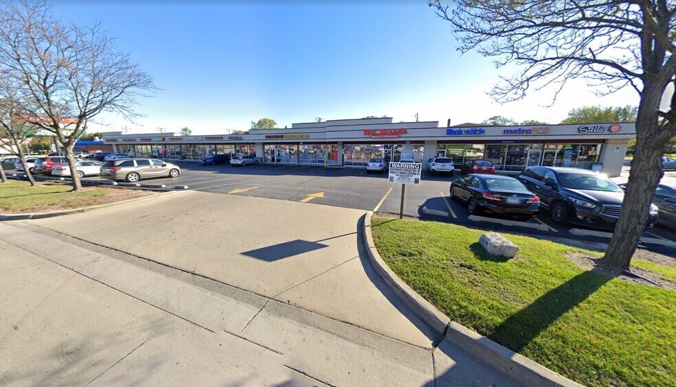 Primary Photo Of 1201 N Elmhurst Rd, Prospect Heights Unknown For Lease