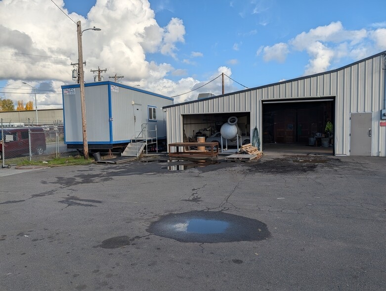 More Photos Of 5503 47th Ave NE, Marysville Industrial For Sale