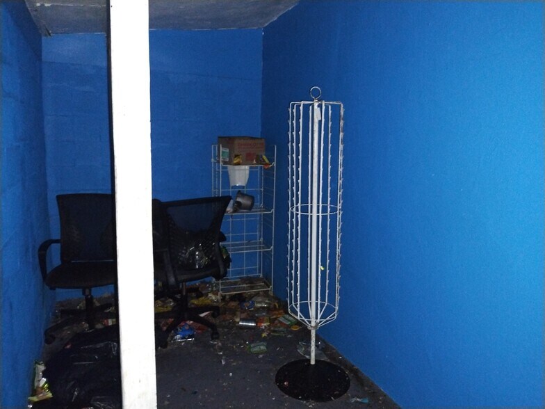 More Photos Of 1700 US Highway 17 N, Seville Convenience Store For Sale