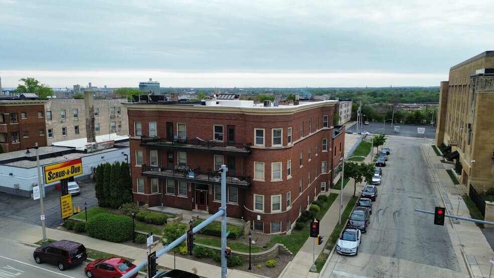 More Photos Of , Milwaukee Multifamily For Sale