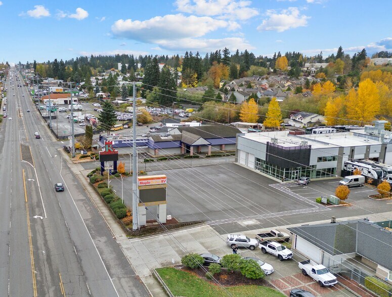 More Photos Of 13000 Highway 99, Everett Showroom For Sale