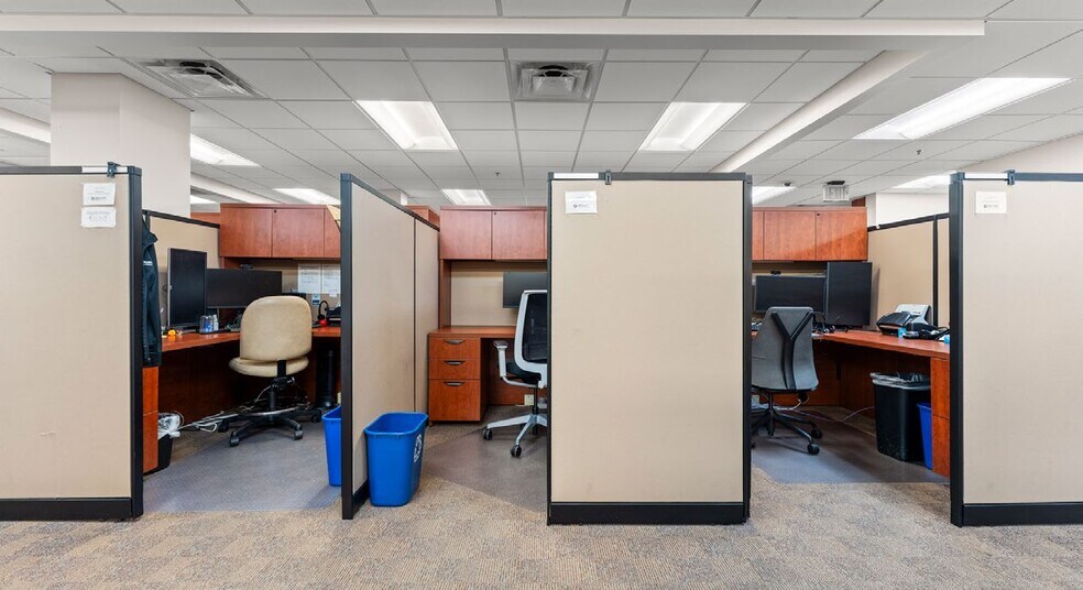 More Photos Of 3300 State St, Salem Medical For Sale