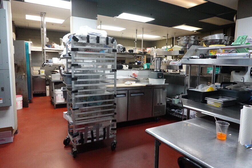 More Photos Of 11 Brown St, Portland Restaurant For Sale