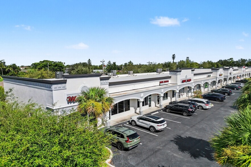 More Photos Of 3028 Santa Barbara Blvd, Cape Coral Unknown For Lease