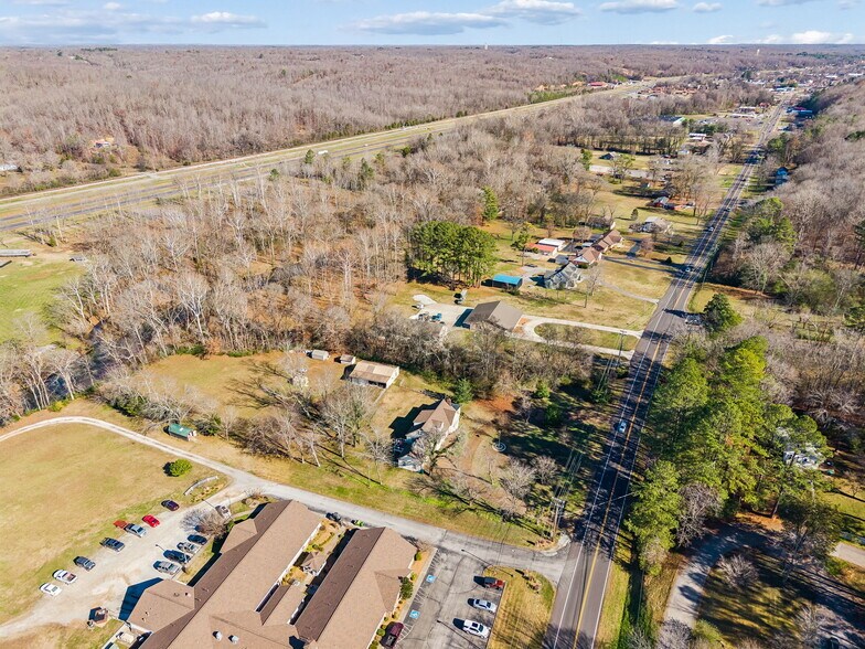 More Photos Of 811 W Main St, Waverly Healthcare For Sale