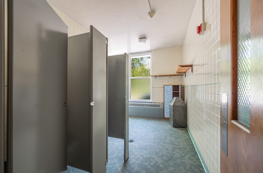 More Photos Of , Torrington Specialty For Sale