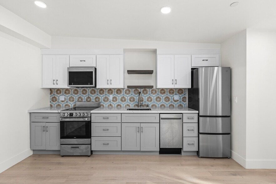 More Photos Of 3763-3767 Cesar Chavez, San Francisco Apartments For Sale