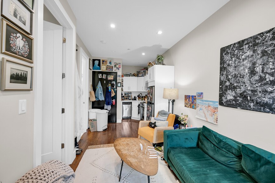More Photos Of 252 W 132nd St, New York Apartments For Sale