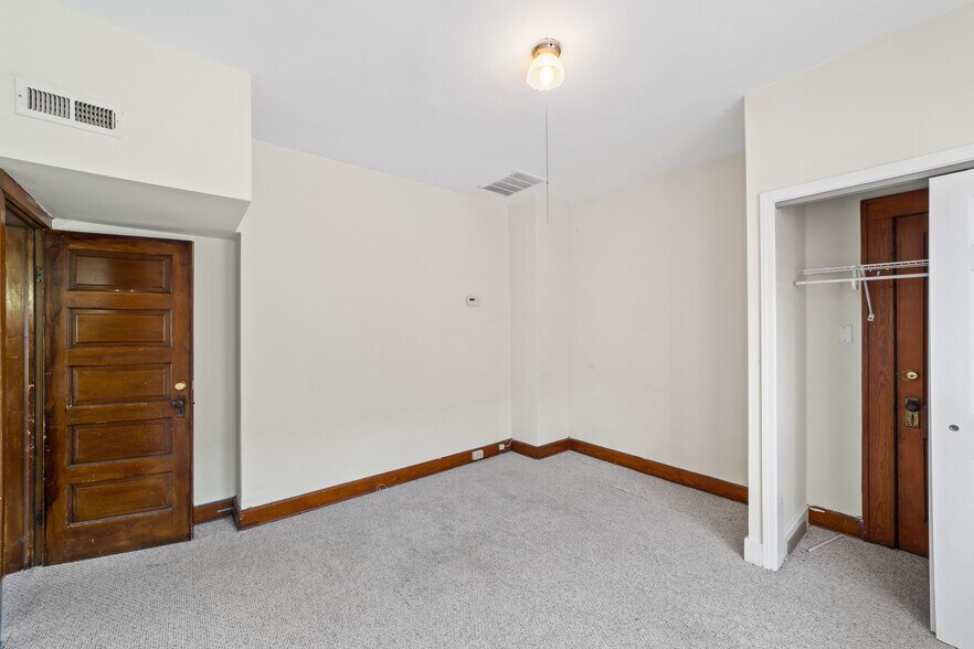 More Photos Of 1947-1949 Coltman Rd, Cleveland Apartments For Sale