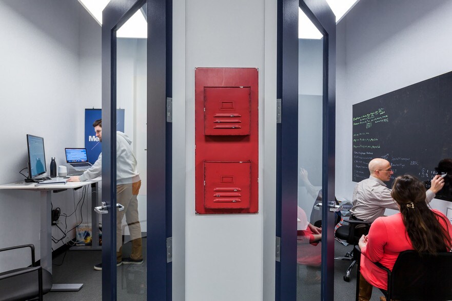 More Photos Of 1495 Canyon Blvd, Boulder Coworking Space