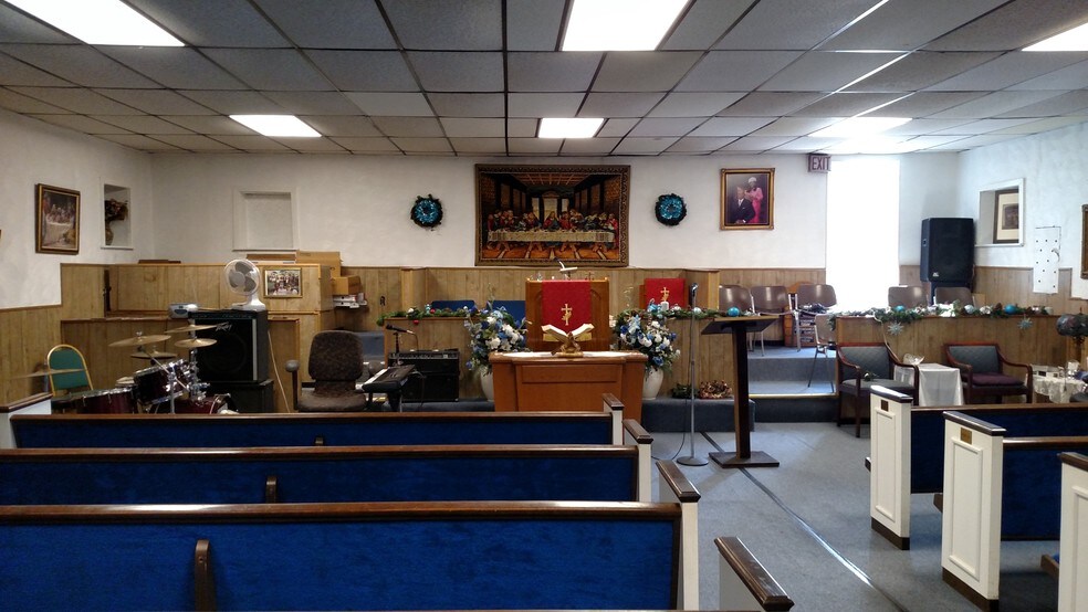 More Photos Of 4452 Manchester Ave, Saint Louis Restaurant For Sale