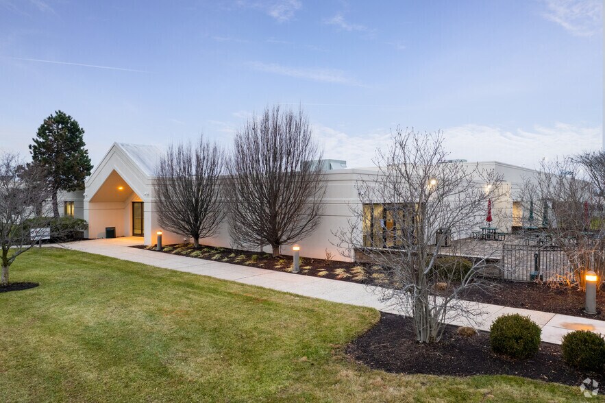 More Photos Of 200 Precision Rd, Horsham Township Light Manufacturing For Lease