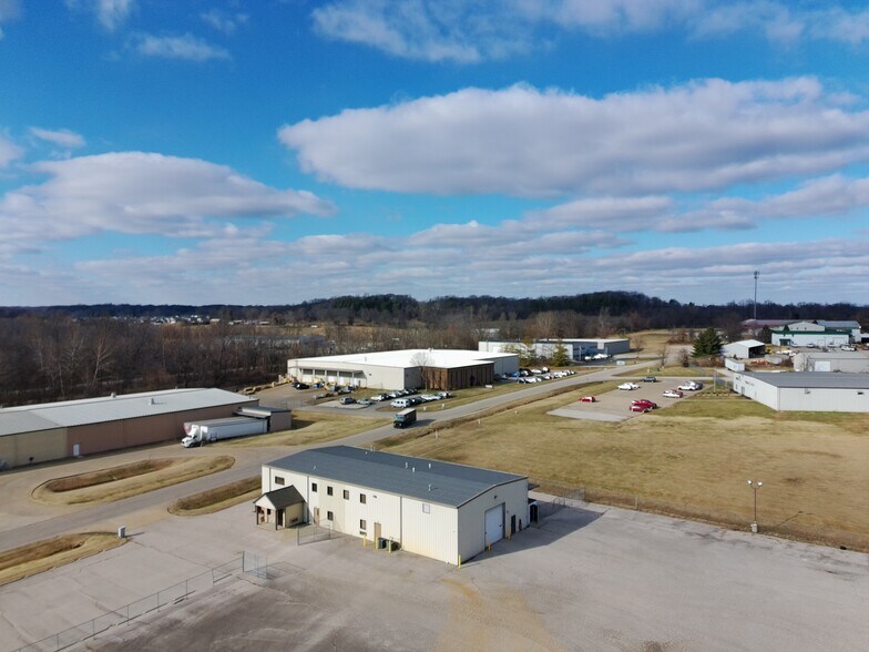 More Photos Of 10105 Hedden Rd, Evansville Warehouse For Sale