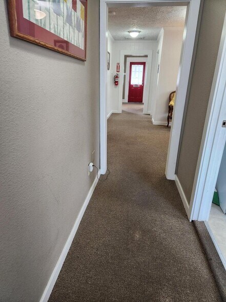 More Photos Of 325 S 5th St, Klamath Falls Medical For Sale