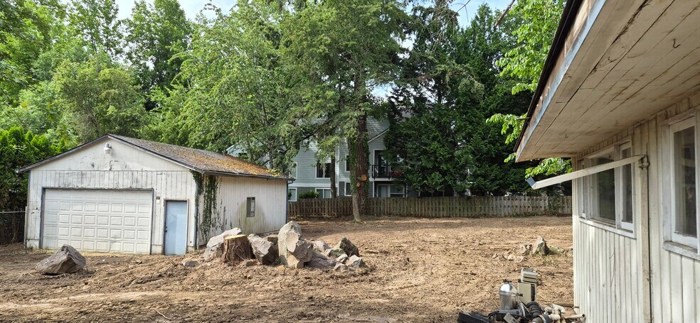 More Photos Of 7085 SW Beveland Rd, Tigard Land For Sale