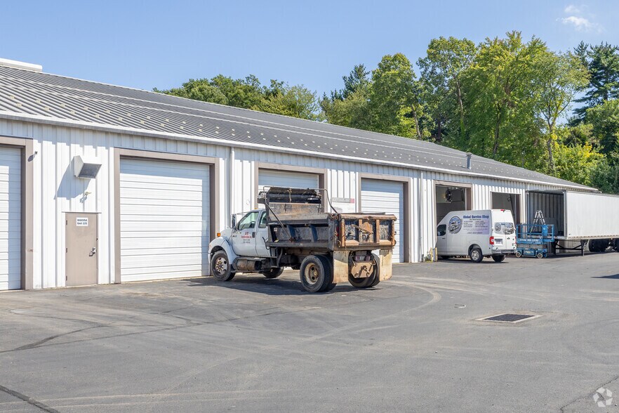 More Photos Of 2727 Philmont Ave, Huntingdon Valley Warehouse For Lease