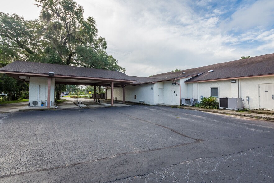 More Photos Of 5431 E Silver Springs Blvd, Silver Springs Office For Lease