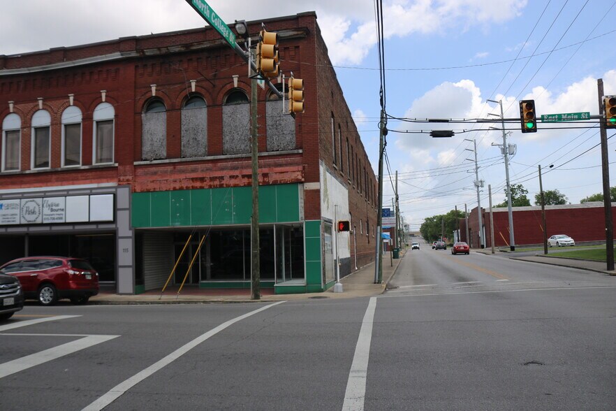 More Photos Of 115 E Main St, Lebanon Storefront Retail Office For Sale