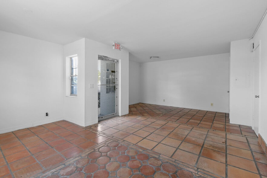 More Photos Of 1200 Clare Ave, West Palm Beach Service For Sale