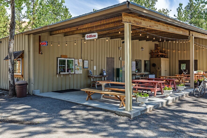 More Photos Of 9955 US Highway 12, Lolo Specialty For Sale