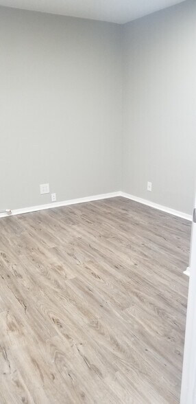 More Photos Of 3557 National Dr, Norman Industrial For Sale