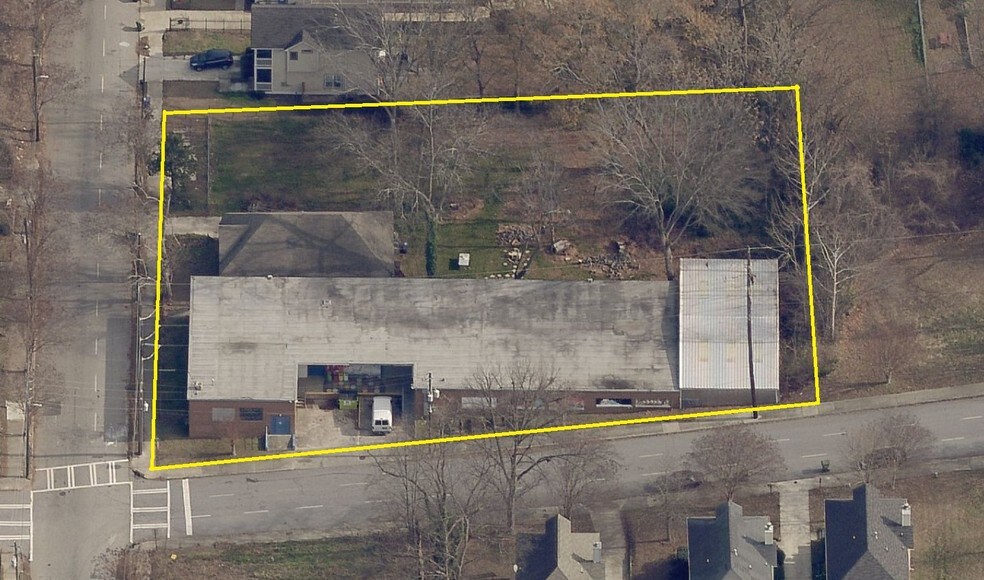 More Photos Of 55 Ormond St, Atlanta Warehouse For Sale