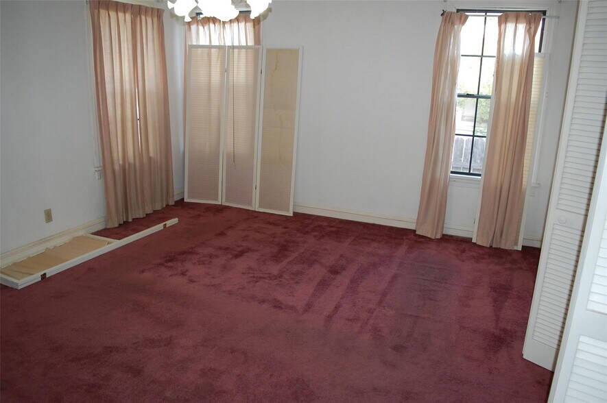 More Photos Of 426 Kings Hwy, Shreveport Office For Sale