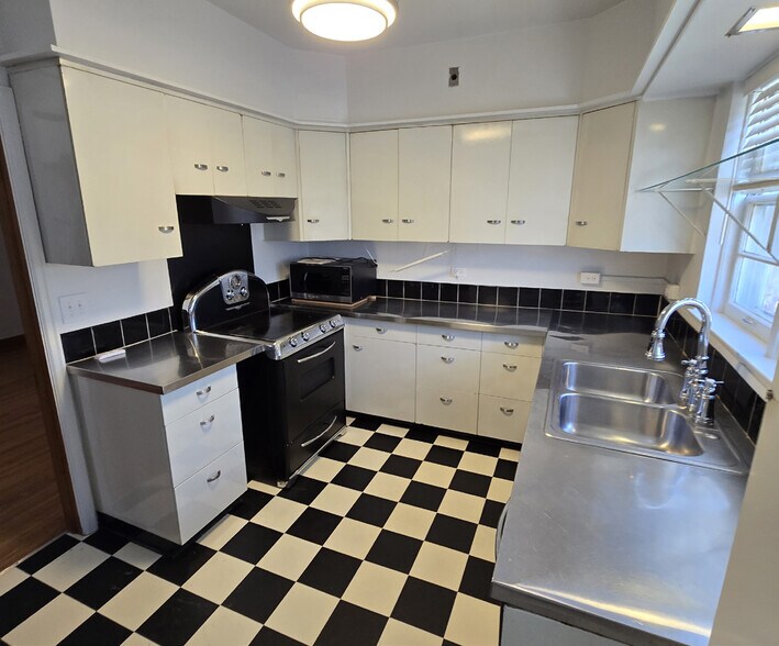 More Photos Of 703 S Summit Ave, Sioux Falls Apartments For Sale