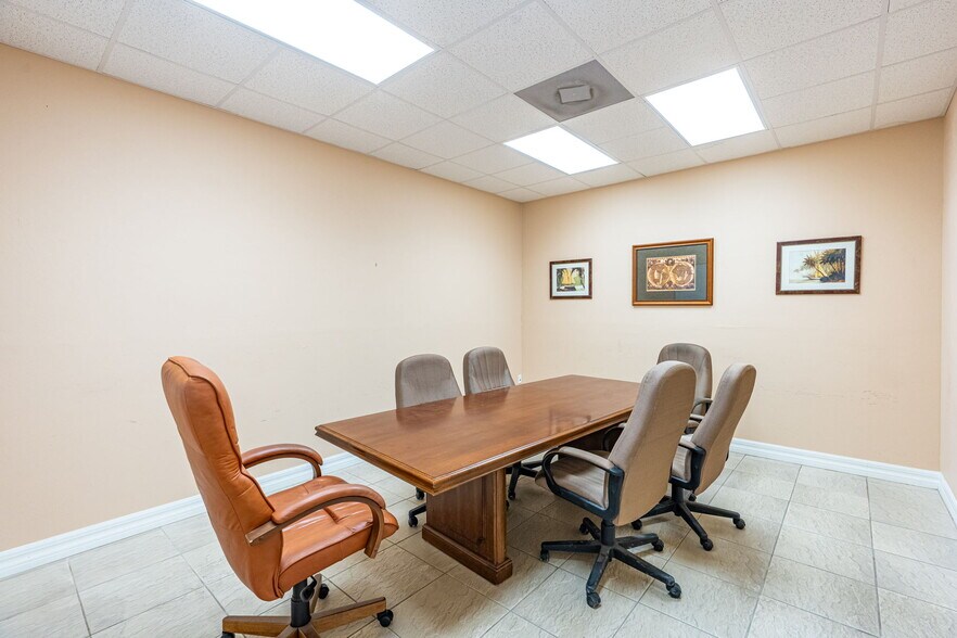 More Photos Of 16070 Tamiami Trl, Punta Gorda Industrial For Sale
