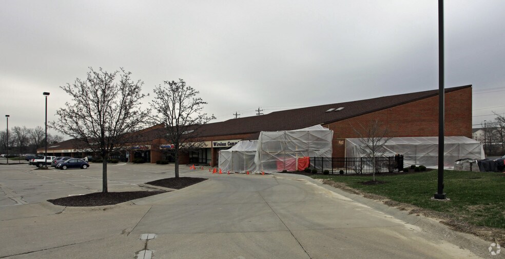 More Photos Of 4754-4756 Cornell Rd, Cincinnati Unknown For Lease