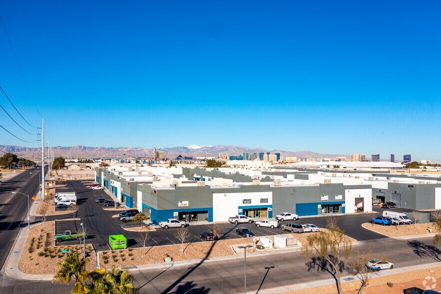 More Photos Of 2700 E Patrick Ln, Las Vegas Unknown For Lease