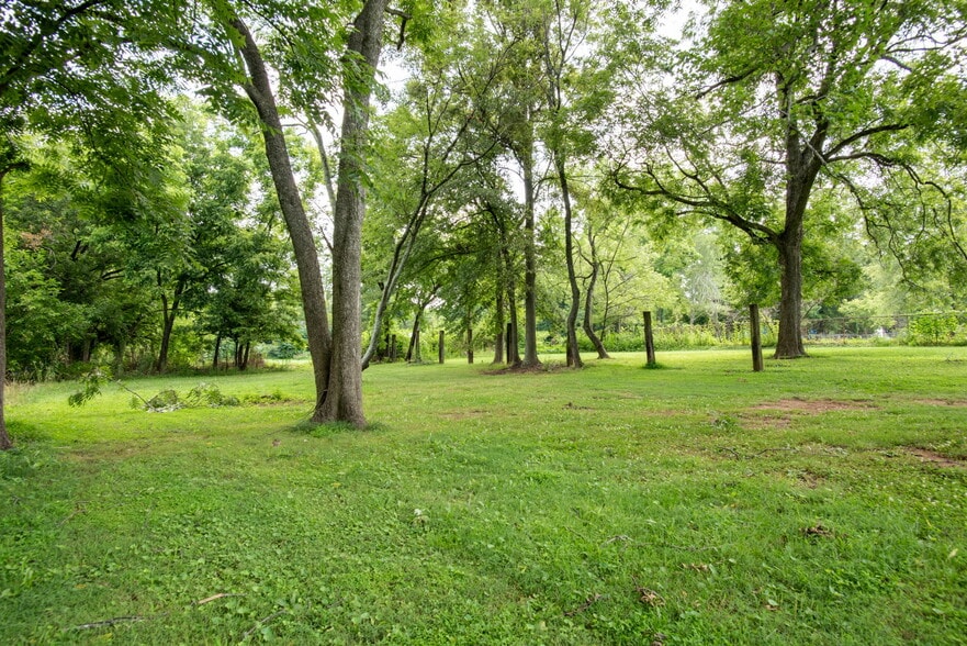 More Photos Of , Kings Mountain Unknown For Sale