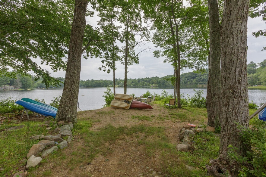 More Photos Of 275 Jenness Pond Rd, Northwood Hotel For Sale