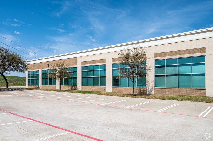 More Photos Of 1225 Alma Rd, Richardson Office For Lease