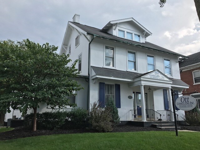 More Photos Of 222 Main St, Emmaus Medical For Sale