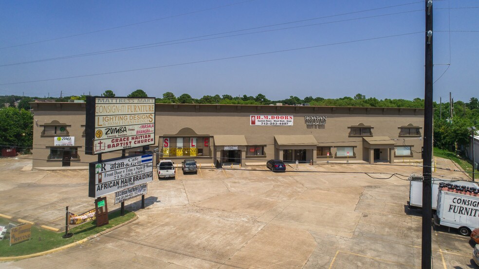 More Photos Of 6030 Highway 6 N, Houston Freestanding For Sale