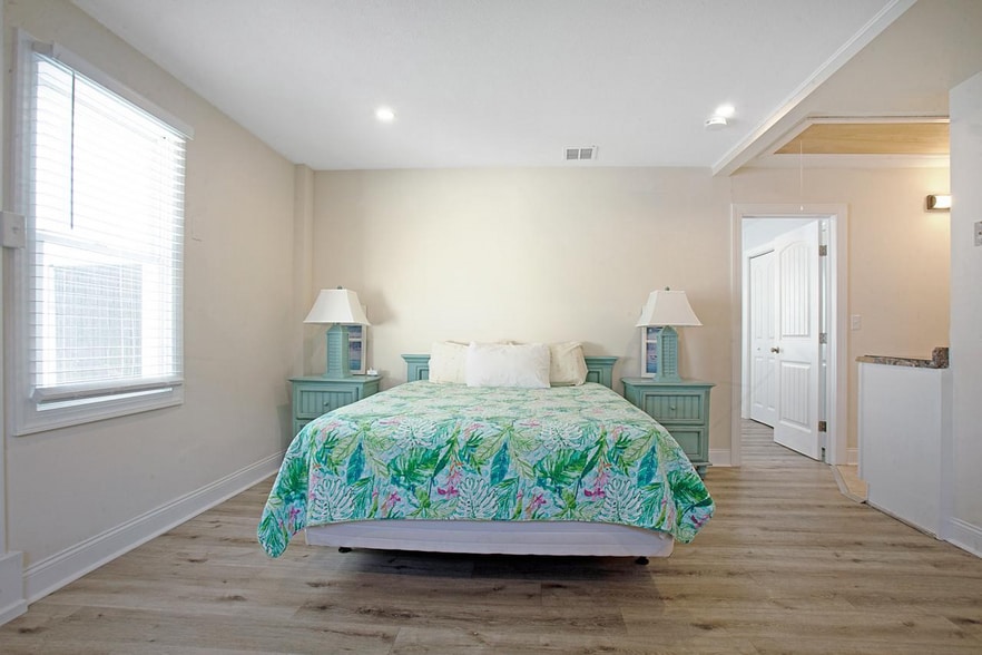 More Photos Of 6109 Atlantic Ave, Wildwood Crest Specialty For Sale