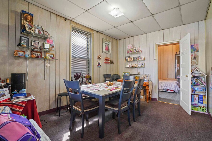 More Photos Of 6703 Myrtle Ave, Glendale Apartments For Sale