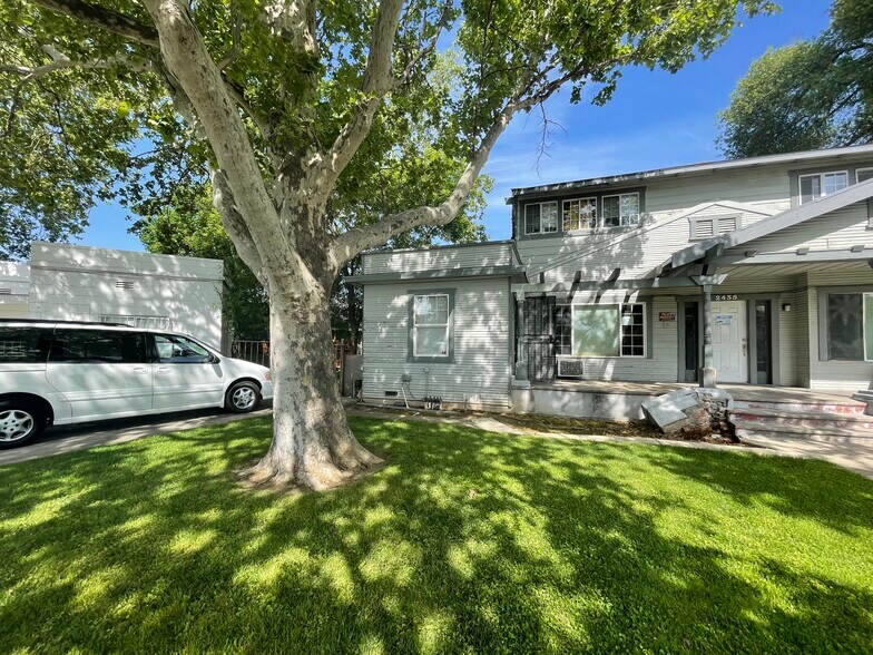 More Photos Of 2439 Rio Linda Blvd, Sacramento Apartments For Sale