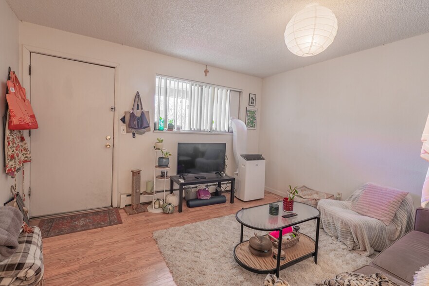 More Photos Of 1380 19th St, Boulder Apartments For Sale